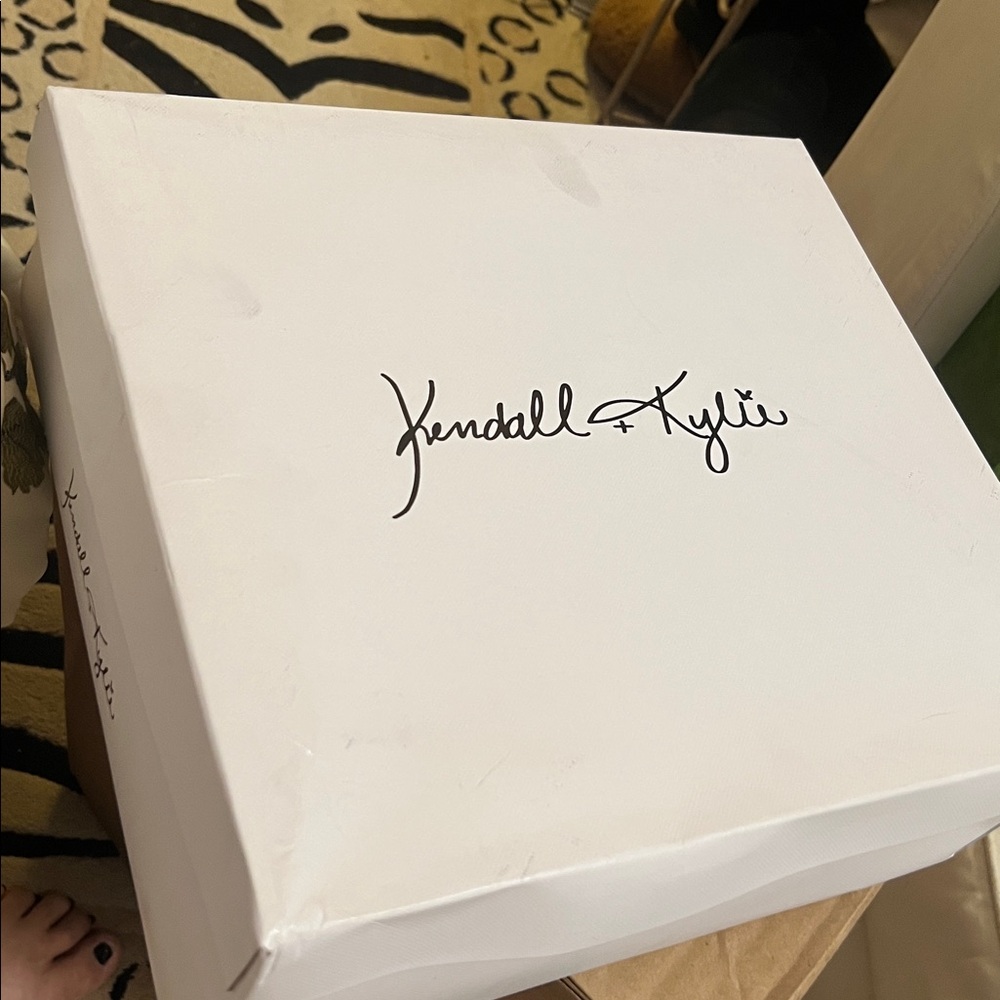 Kendall & Kylie Black Lace-Up Ankle Boots - Picture 5 of 5